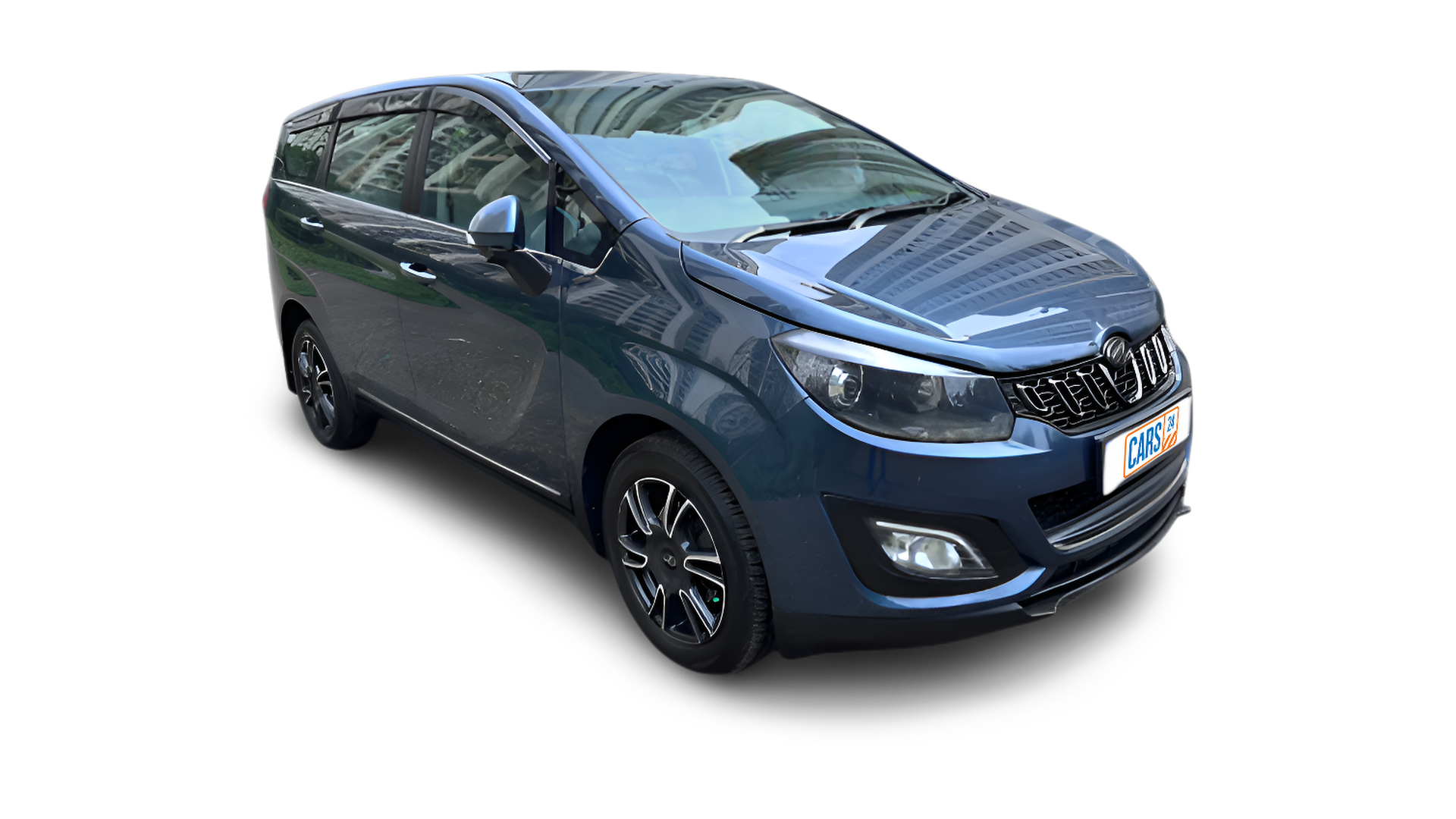 Mahindra MARAZZO-img
